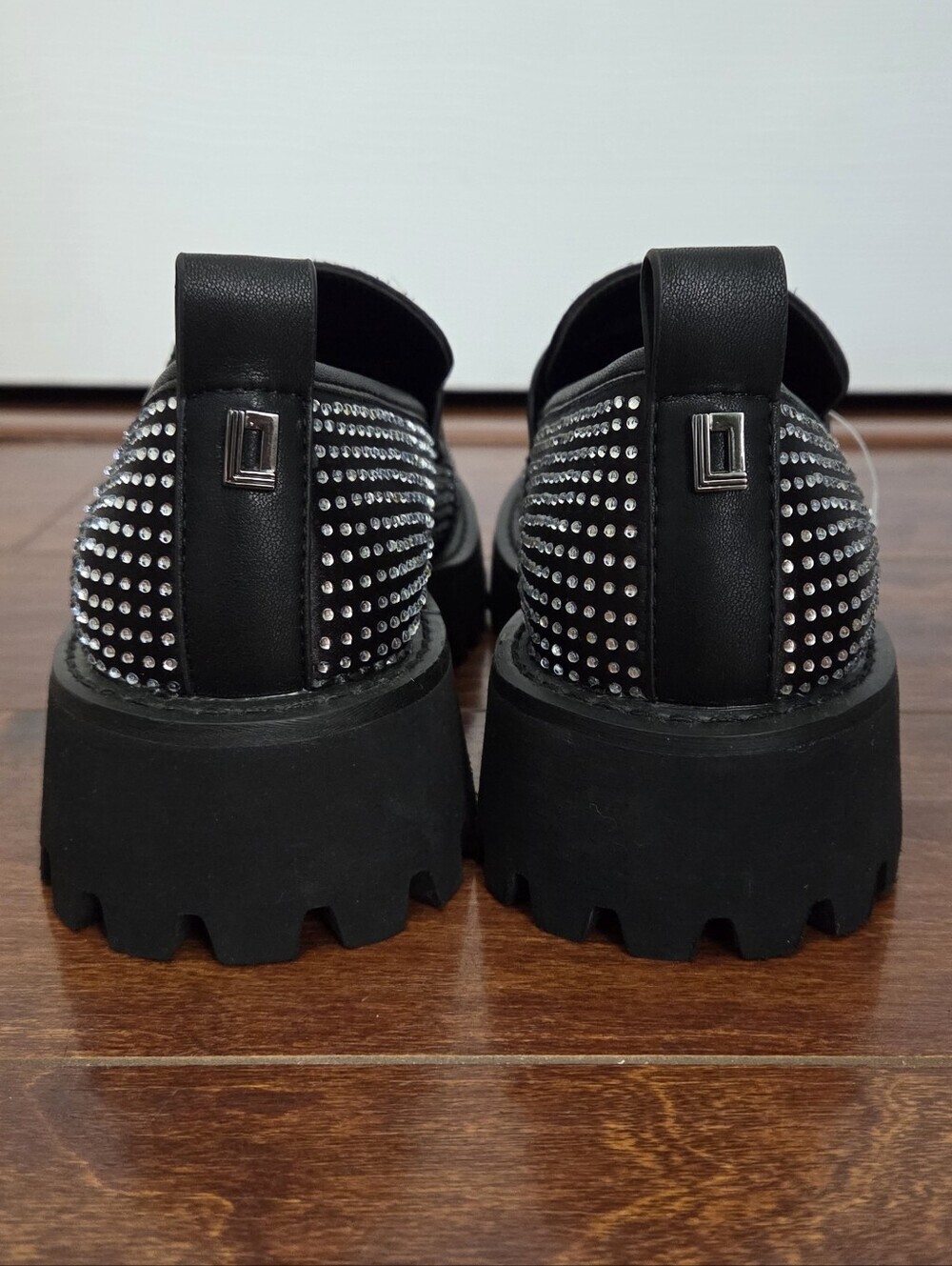 Karl Lagerfeld Paris Grady Black Crystal Chunky Lug Sole Loafer 6 1/2 M - Picture 3 of 7